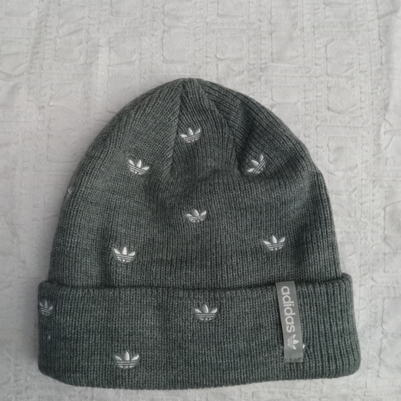 Adidas Knit Beanie - Picture 3 of 4